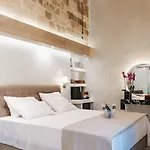 Chateau Anax Boutique