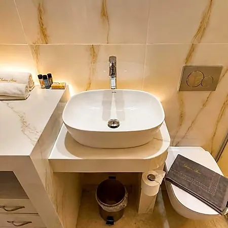 Hotel Chateau Anax Luxury