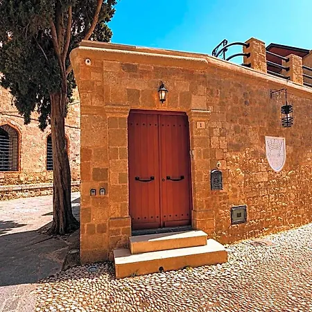 Chateau Anax Luxury Hotel 4*