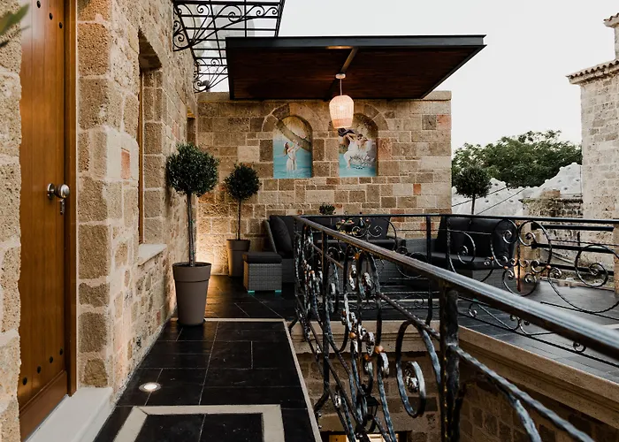 Chateau Anax Luxury Hotel