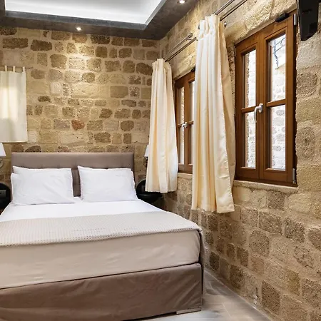 מלון Chateau Anax Luxury